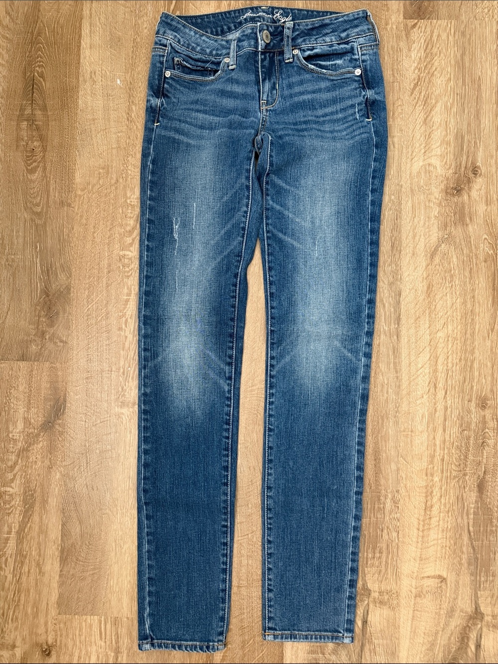 American Eagle Outfitters Women’s Stretch Medium Blue Skinny Jeans
